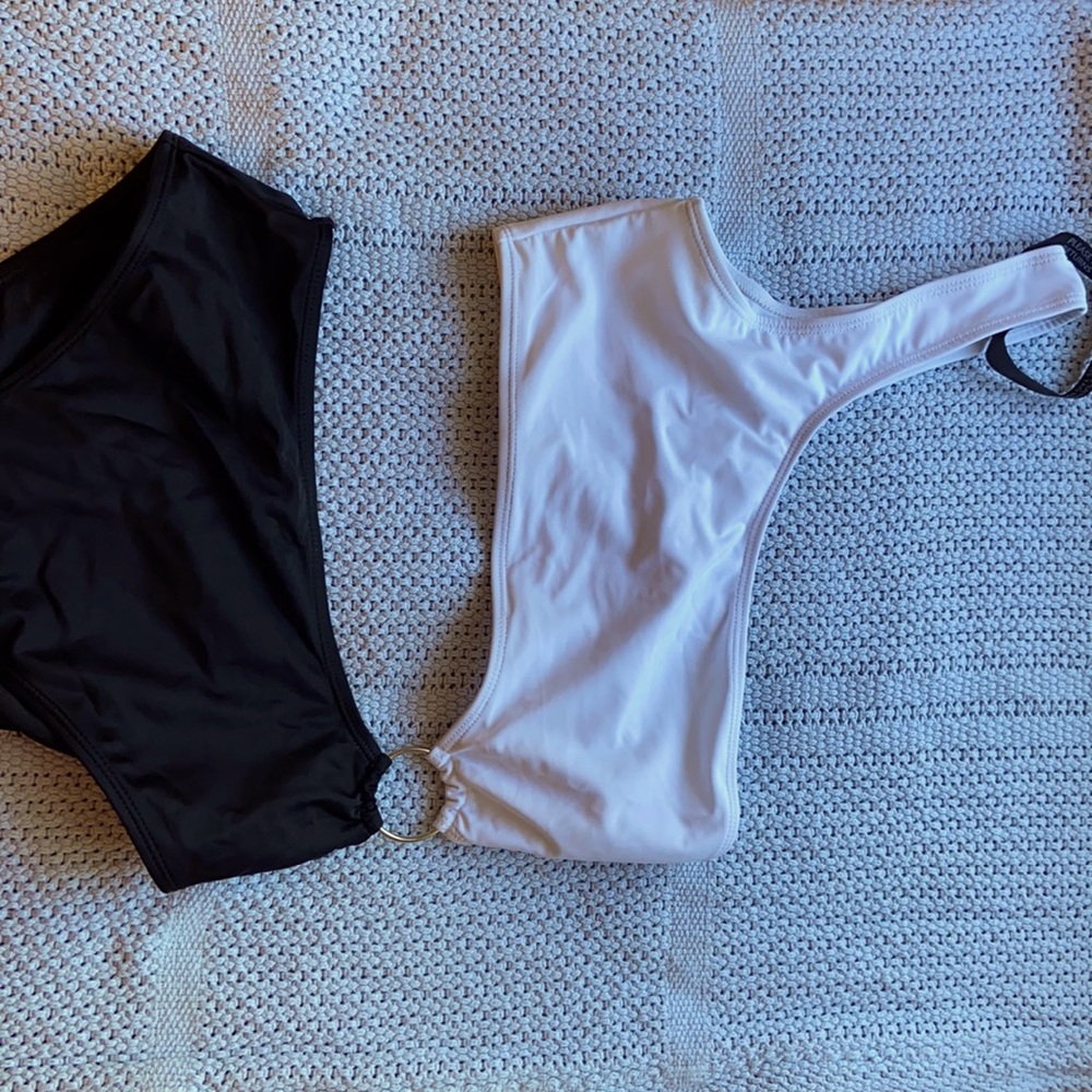 Boohoo O-ring Cut Out Swimsuit